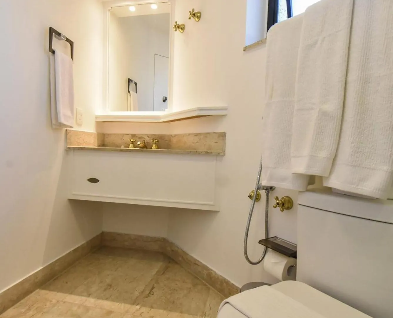 Appartement Flat Golden Tower Flats Faria Lima Somente No 9º Andar à São Paulo